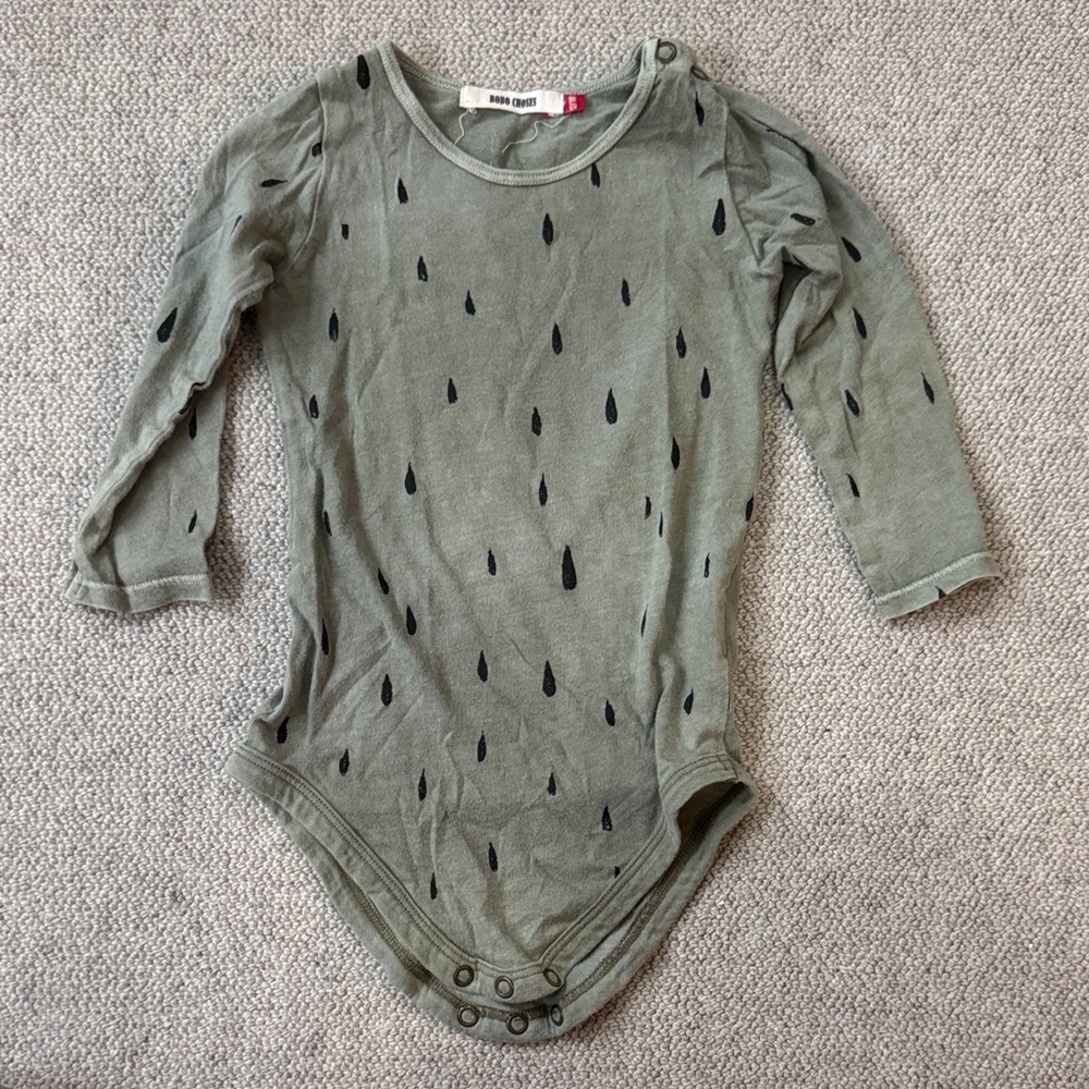 Bobo Choses Green Bodysuit with Black Raindrop Pattern